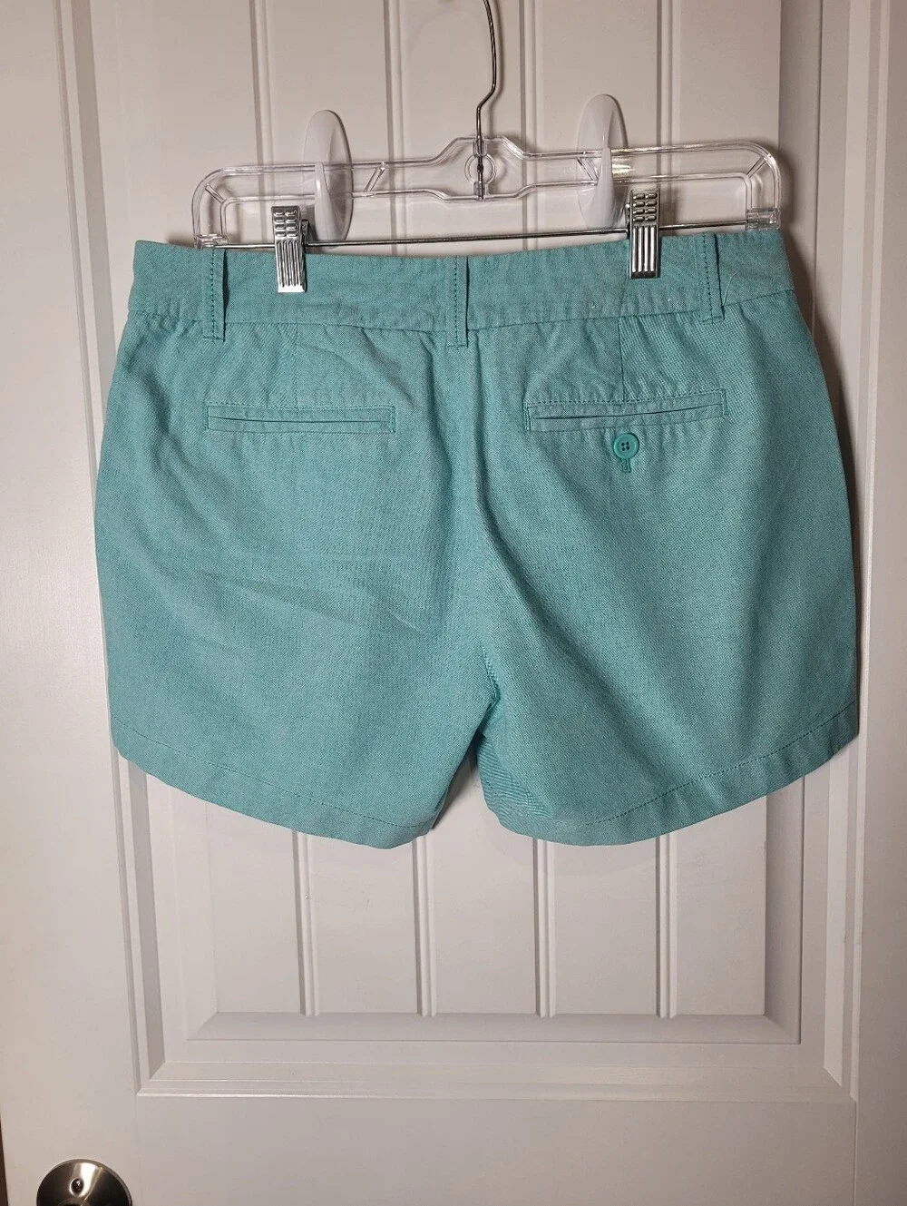 Women's  J Crew City Fit Aqua Cotton Blend Casual Shorts. Size 6